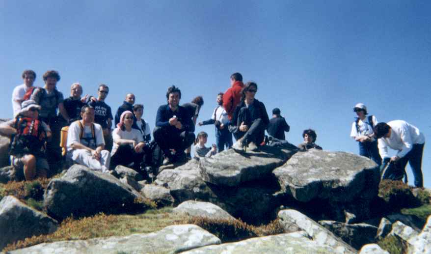 Sollube 707 M.T. en la cima de Albako Harria